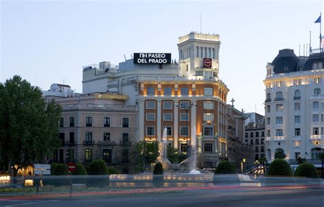 Hotels near Museo del Prado (Madrid) from $16/night.